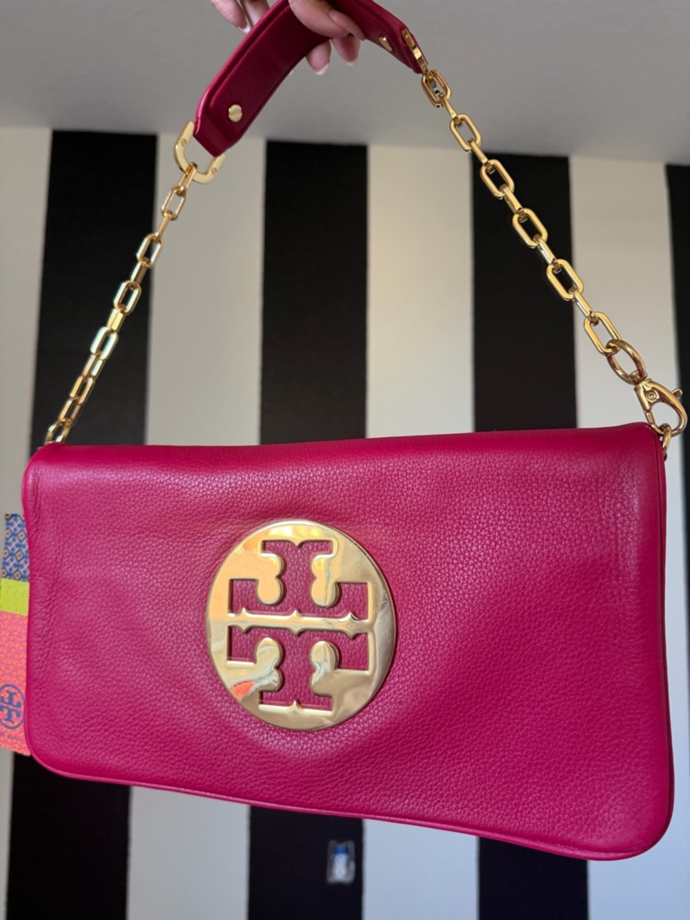 Tory Burch Reva Clutch Raspberry 610 Leather Gold Chain New with tags 🔥 🔥